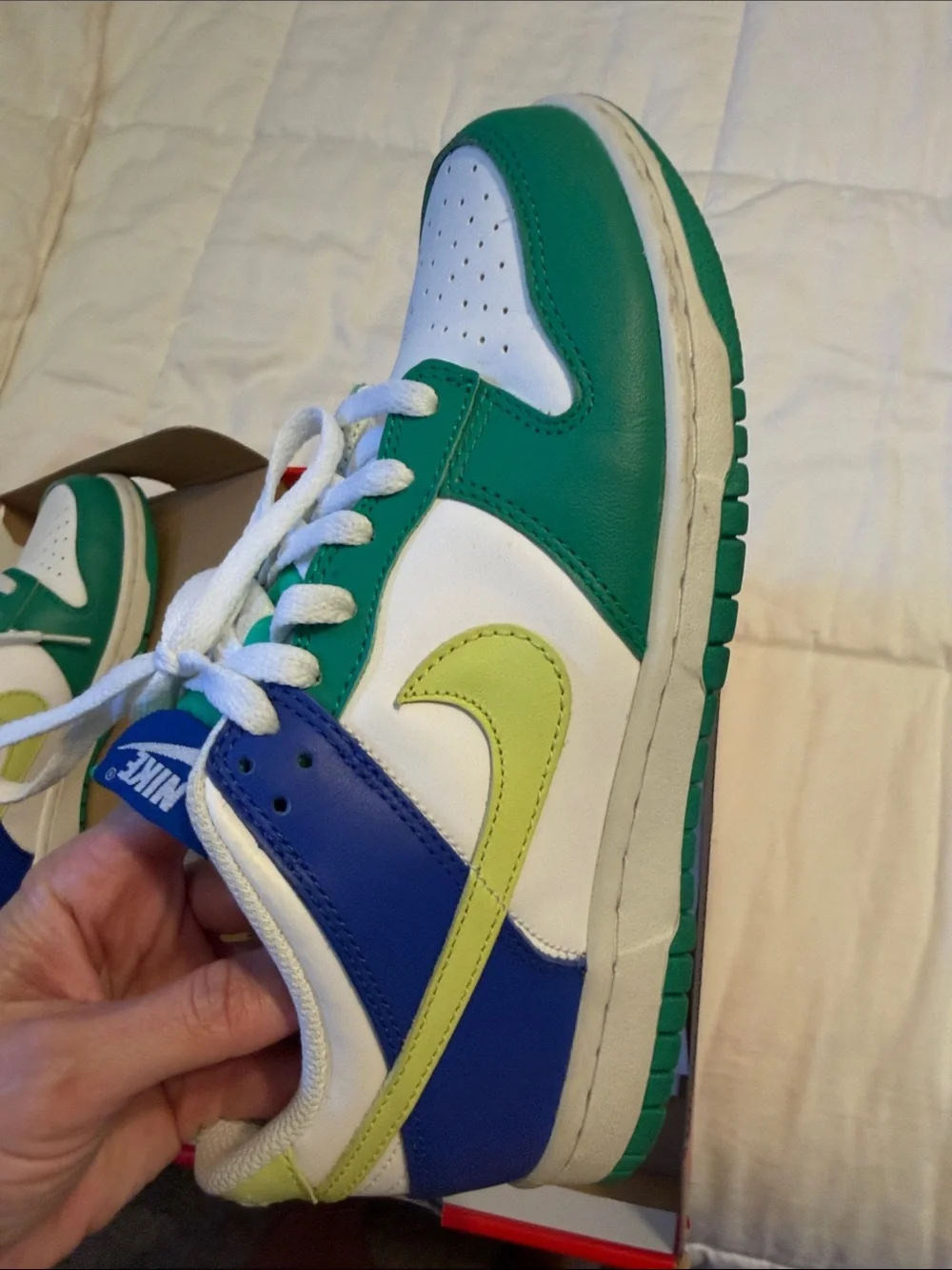 Kids Nike dunks Green Blue White Sneakers with Lime Swoosh size 6.5